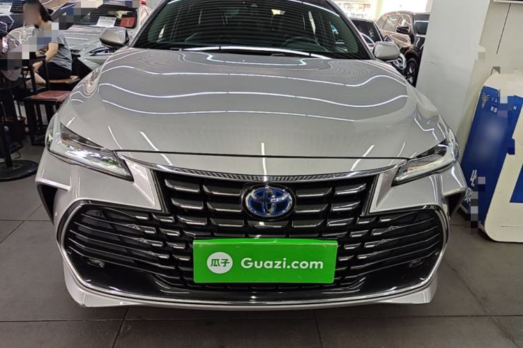 Used Toyota Avalon 2022 Dual-Engine 2.5L Luxury Edition Front