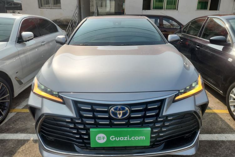 Used Toyota Avalon 2022 Dual-Engine 2.5L Luxury Edition Front