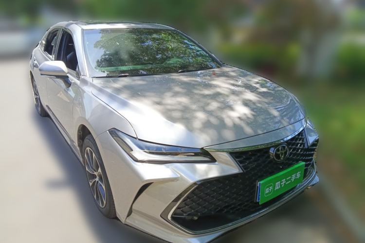 Used Toyota Avalon 2022 2.5L Luxury Edition Front Right 45 Deg