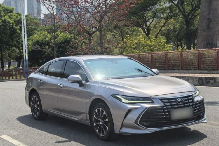 Used Toyota Avalon 2022 2.0L Luxury Edition Front Right 45 Deg