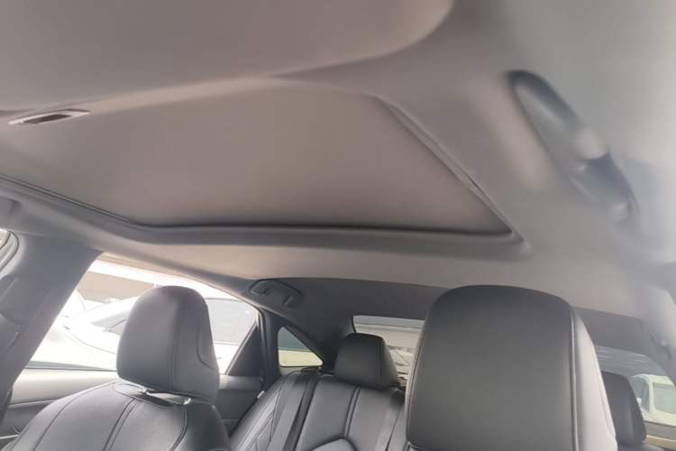 Used Toyota Avalon 2022 2.0L Luxury Edition Headliner