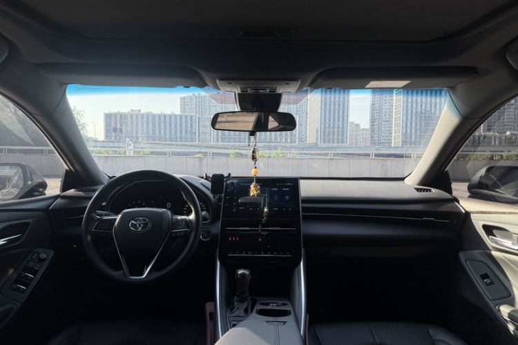 Used Toyota Avalon 2022 2.0L Luxury Edition Interior 1