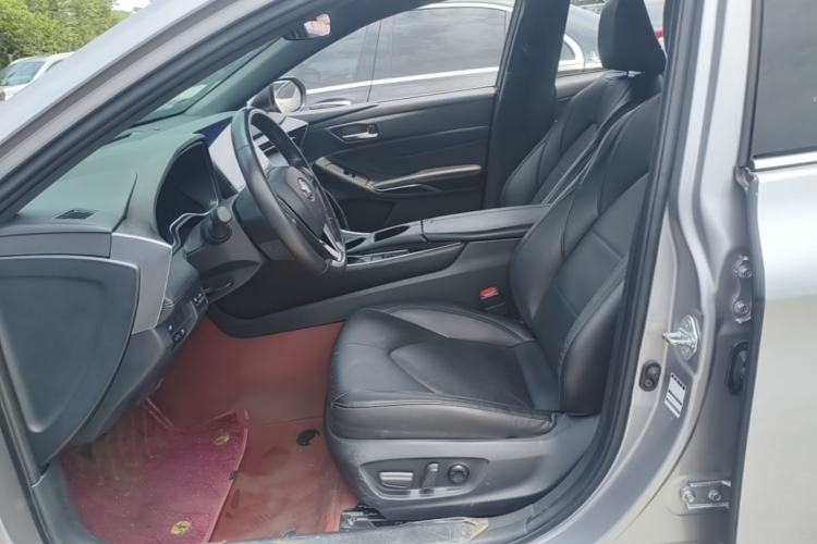 Used Toyota Avalon 2022 2.0L Luxury Edition Left Front Seat