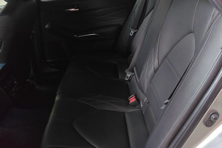 Used Toyota Avalon 2022 2.5L Touring Premium Edition Left Rear Seat