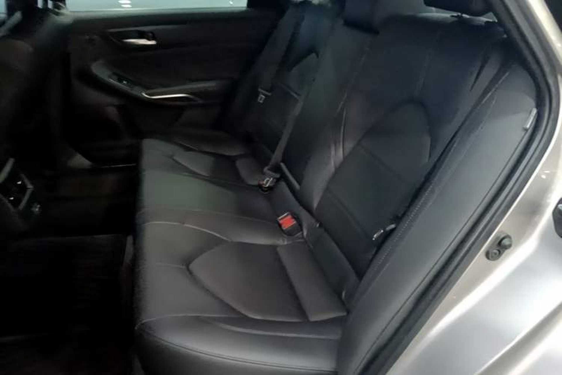 Used Toyota Avalon 2022 2.0L Luxury Edition Left Rear Seat