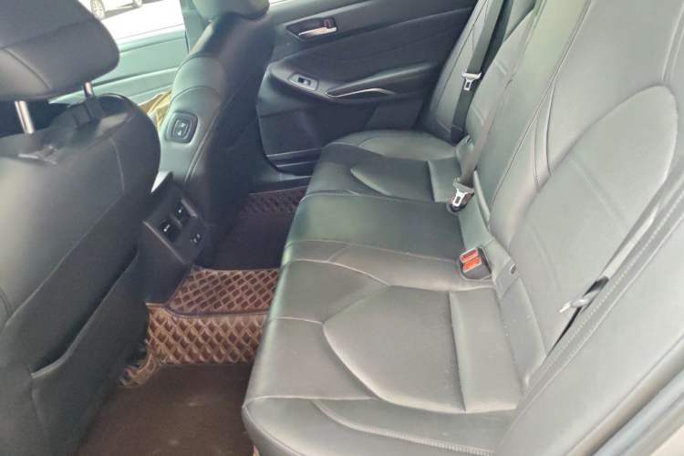 Used Toyota Avalon 2022 2.0L Luxury Edition Left Rear Seat