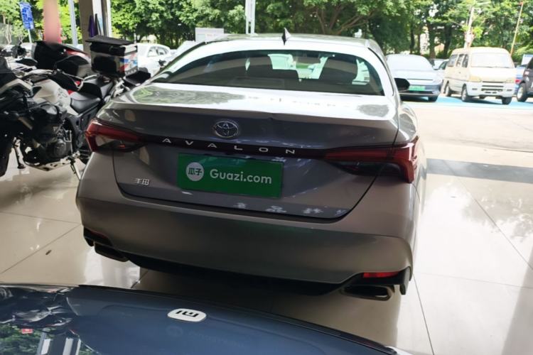 Used Toyota Avalon 2022 2.0L Luxury Edition Rear