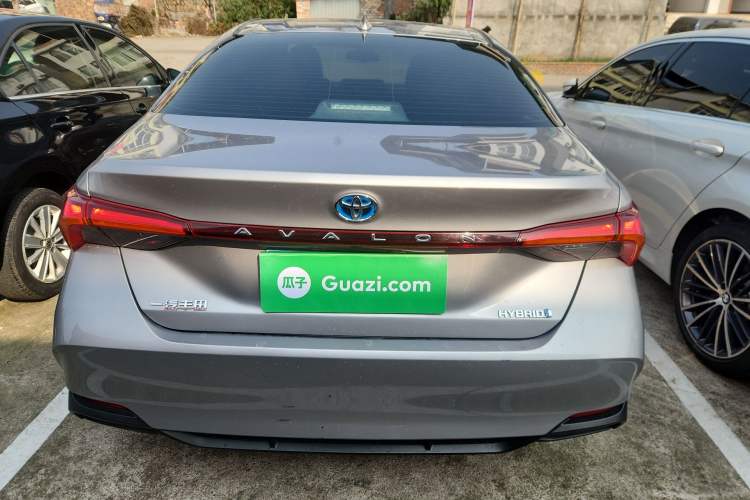 Used Toyota Avalon 2022 Dual-Engine 2.5L Luxury Edition Rear