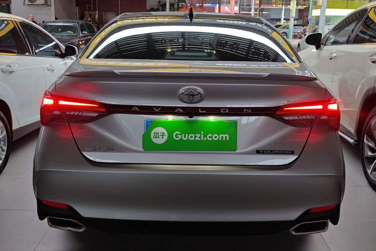 Used Toyota Avalon 2022 2.5L Touring Premium Edition Rear