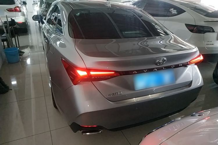 Used Toyota Avalon 2022 2.0L Luxury Edition Rear