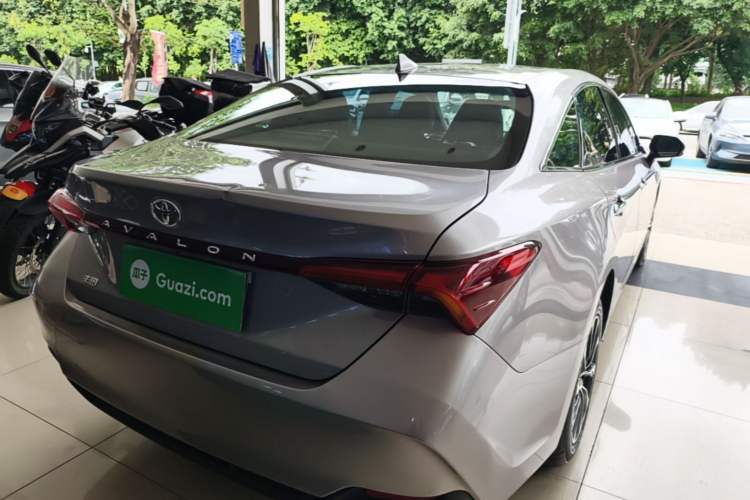 Used Toyota Avalon 2022 2.0L Luxury Edition Rear Right 45 Deg