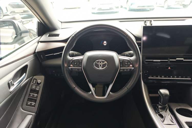 Used Toyota Avalon 2022 2.0L Luxury Edition Steering Wheel