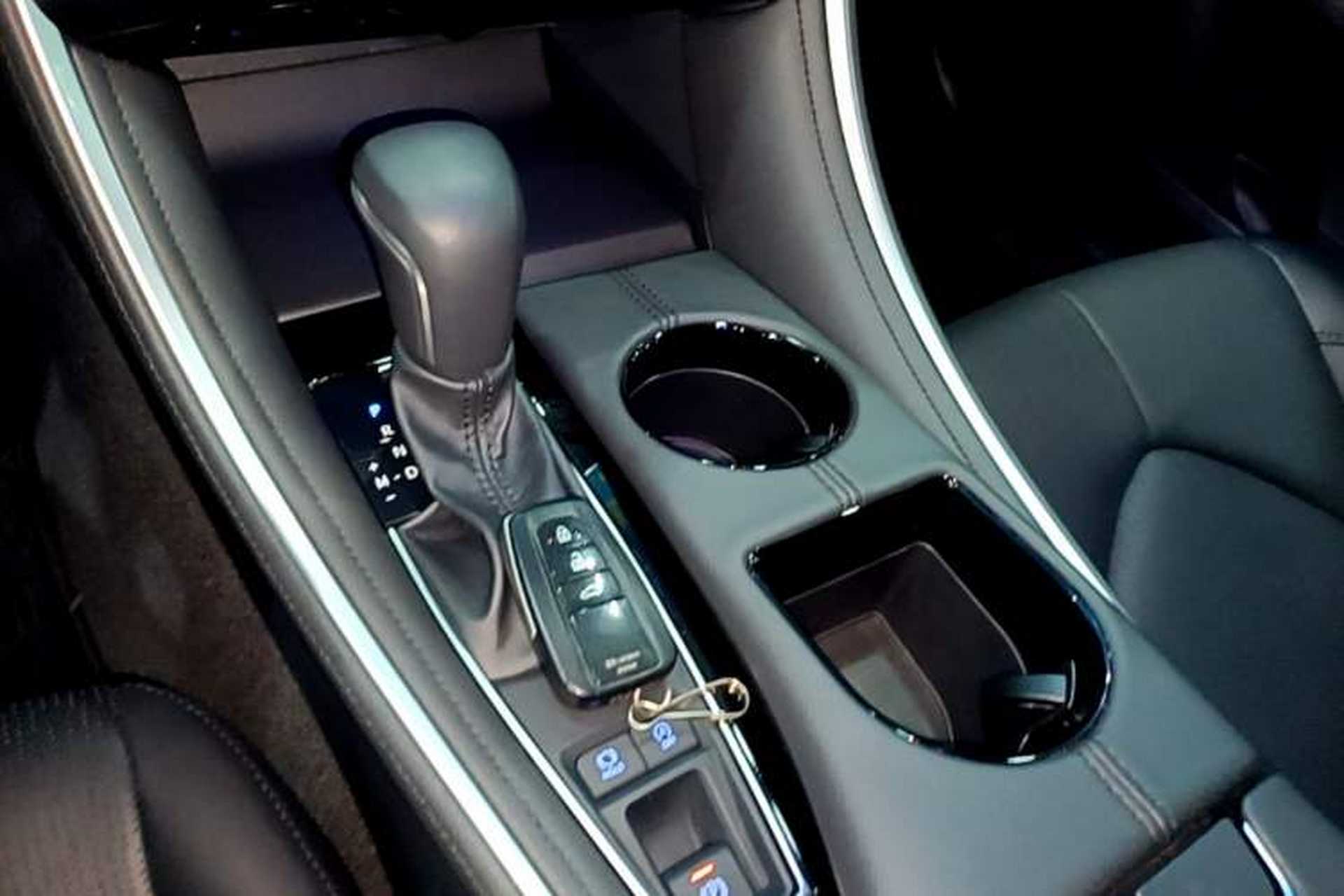 Used Toyota Avalon 2022 2.0L Luxury Edition Vehicle Key