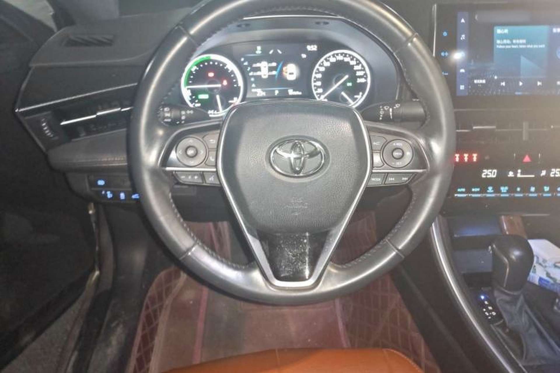 Used Toyota Avalon 2022 Dual-Engine 2.5L Luxury Edition Steering Wheel