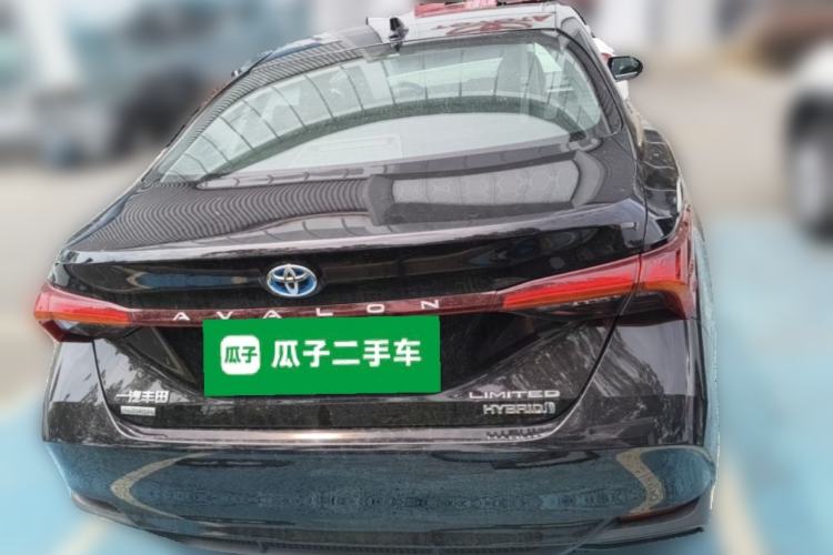 Used Toyota Avalon 2022 Dual-Engine 2.5L Limited Flagship Edition Rear