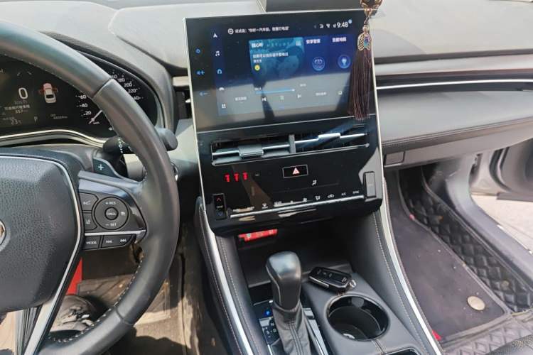 Used Toyota Avalon 2022 2.5L Luxury Edition Audio And AC Panel