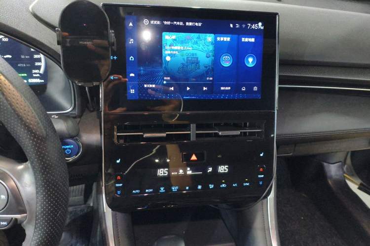 Used Toyota Avalon 2022 Dual-Engine 2.5L XLE Premium Edition Audio And AC Panel