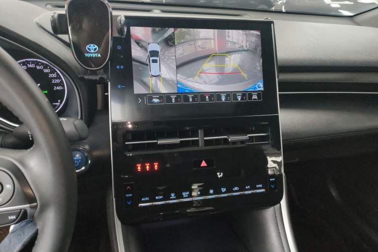 Used Toyota Avalon 2022 Dual-Engine 2.5L Luxury Edition Audio And AC Panel