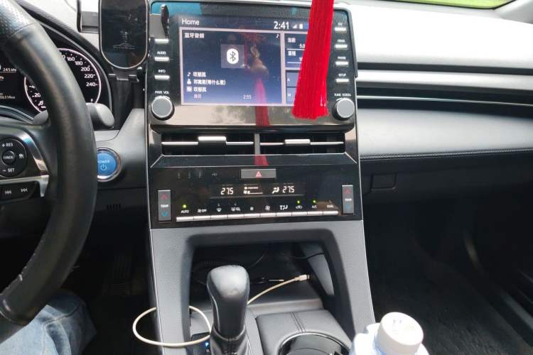 Used Toyota Avalon 2022 Dual-Engine 2.5L Luxury Edition Audio And AC Panel