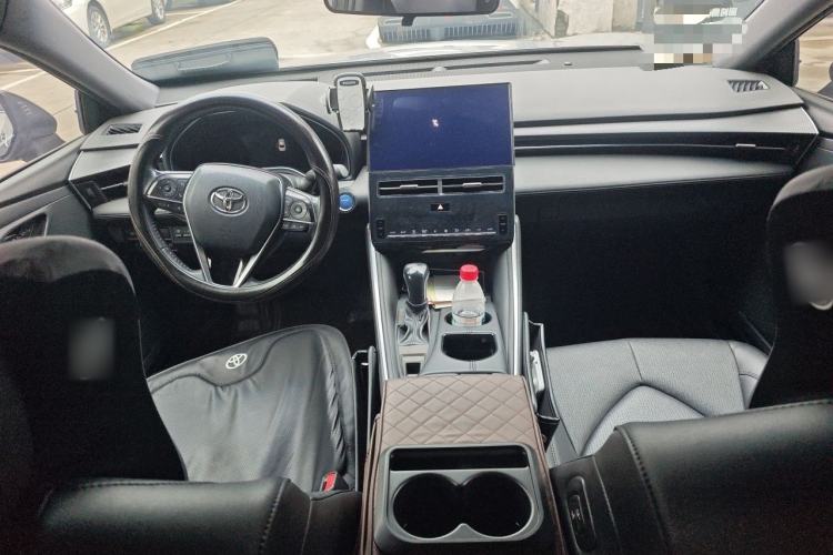 Used Toyota Avalon 2022 Dual-Engine 2.5L Luxury Edition Center Console