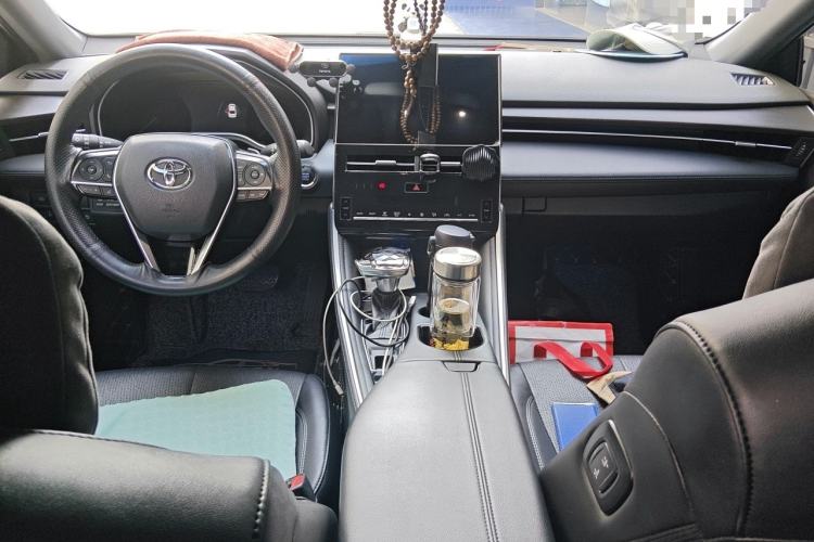 Used Toyota Avalon 2022 2.5L Luxury Edition Center Console