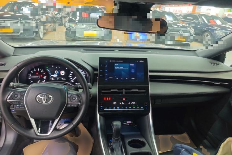 Used Toyota Avalon 2022 2.0L Luxury Edition Center Console