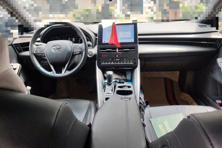 Used Toyota Avalon 2022 2.0L Luxury Edition Center Console