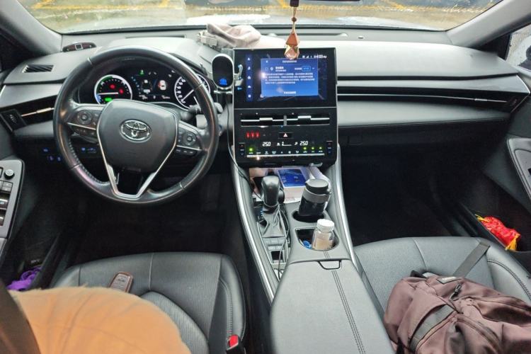 Used Toyota Avalon 2022 Dual-Engine 2.5L Luxury Edition Center Console