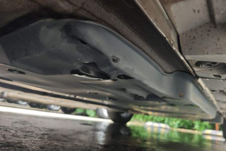 Used Toyota Avalon 2022 Dual-Engine 2.5L Luxury Edition Chassis Front Left