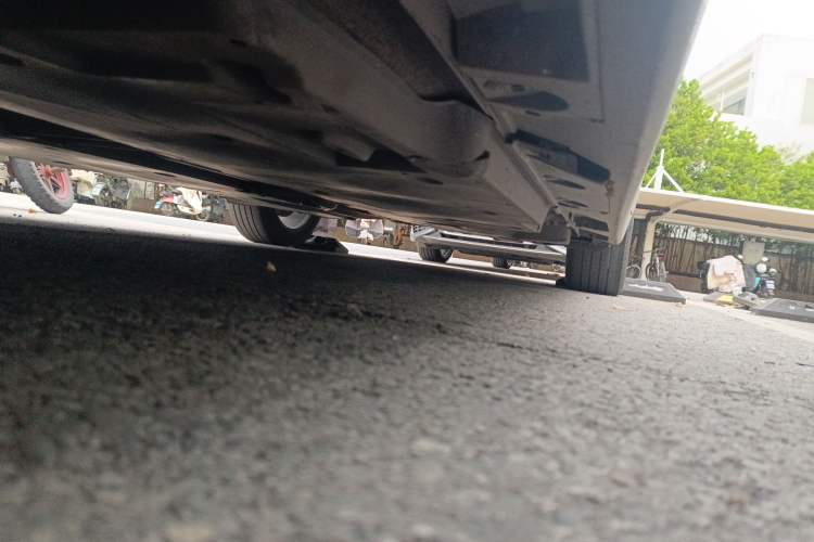 Used Toyota Avalon 2022 2.5L Luxury Edition Chassis Front Left