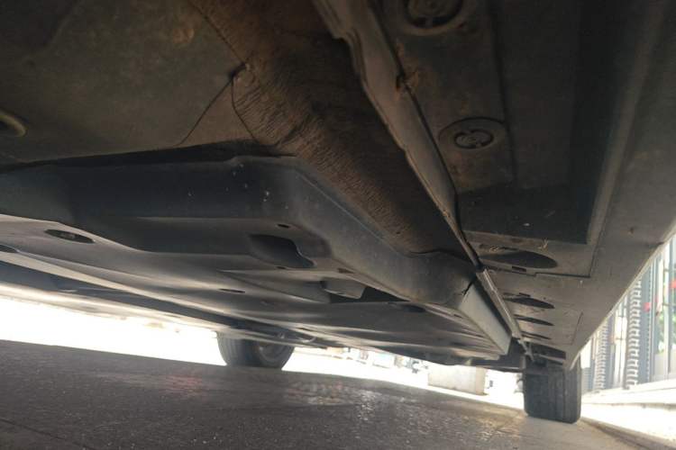 Used Toyota Avalon 2022 2.5L Luxury Edition Chassis Front Left