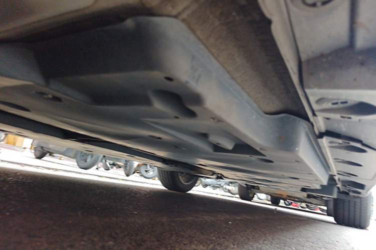 Used Toyota Avalon 2022 Dual-Engine 2.5L Luxury Edition Chassis Front Left