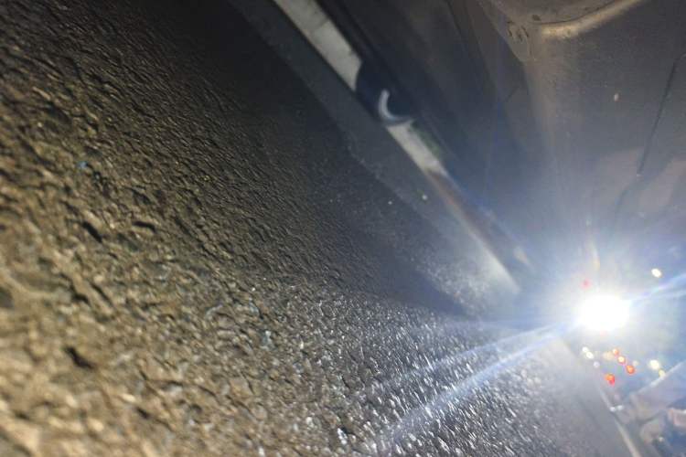 Used Toyota Avalon 2022 Dual-Engine 2.5L XLE Premium Edition Chassis Front Left
