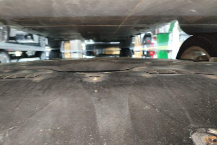 Used Toyota Avalon 2022 Dual-Engine 2.5L XLE Premium Edition Chassis Front