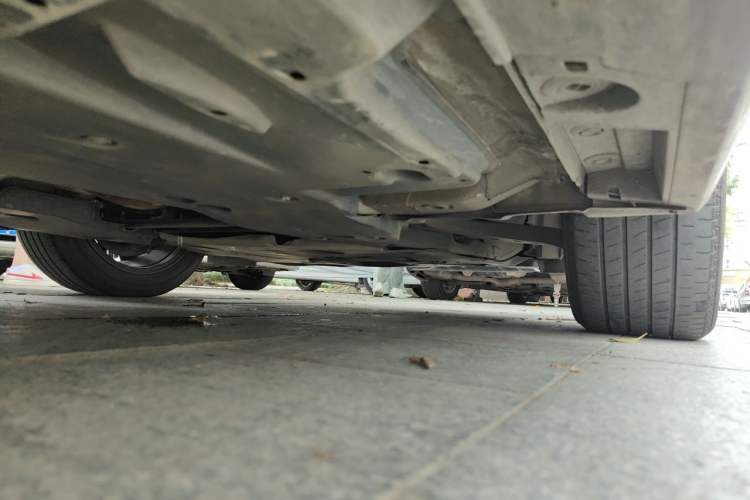 Used Toyota Avalon 2022 2.0L Luxury Edition Chassis Front Right
