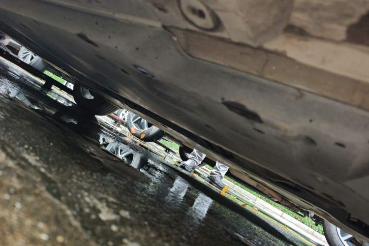 Used Toyota Avalon 2022 Dual-Engine 2.5L Luxury Edition Chassis Front Right
