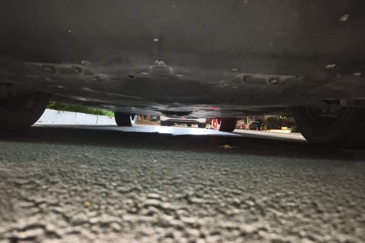 Used Toyota Avalon 2022 Dual-Engine 2.5L XLE Premium Edition Chassis Front
