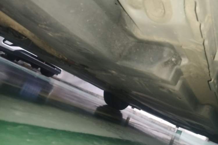 Used Toyota Avalon 2022 2.5L Luxury Edition Chassis Rear Right