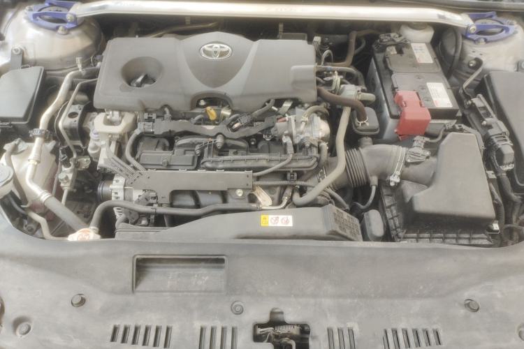 Used Toyota Avalon 2022 2.5L Luxury Edition Engine Bay