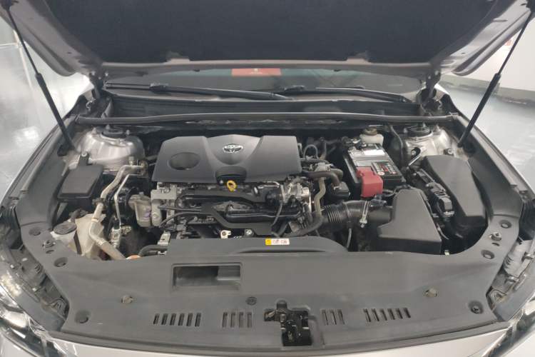 Used Toyota Avalon 2022 2.0L XLE Premium Edition Engine Bay