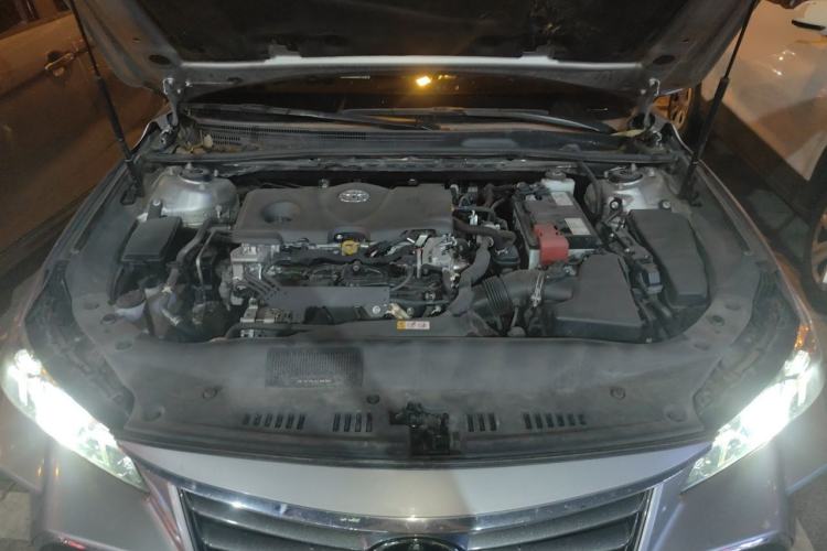Used Toyota Avalon 2022 2.5L Luxury Edition Engine Bay