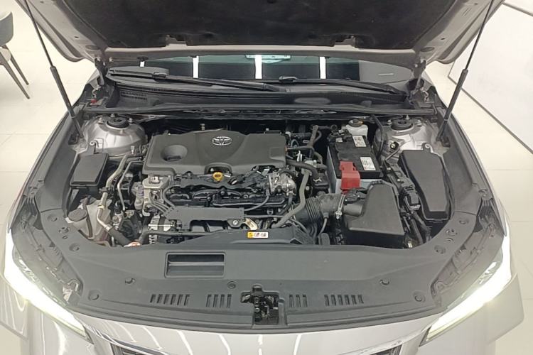 Used Toyota Avalon 2022 2.5L Luxury Edition Engine Bay