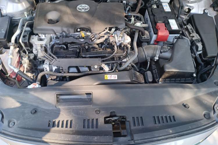 Used Toyota Avalon 2022 2.5L Luxury Edition Engine Bay