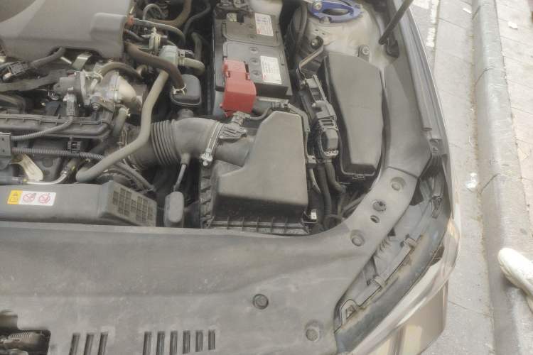 Used Toyota Avalon 2022 2.5L Luxury Edition Engine Bay Left