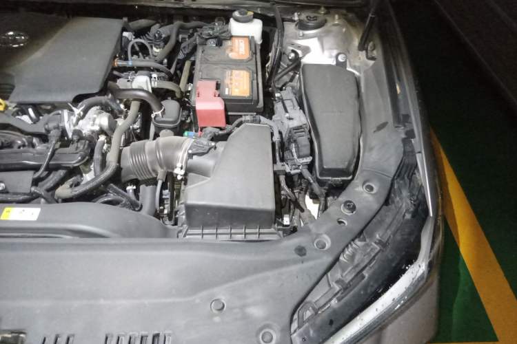 Used Toyota Avalon 2022 2.0L Luxury Edition Engine Bay Left