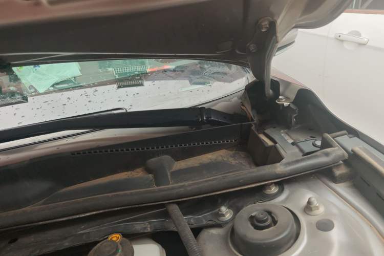 Used Toyota Avalon 2022 2.5L Luxury Edition Engine Bay Left