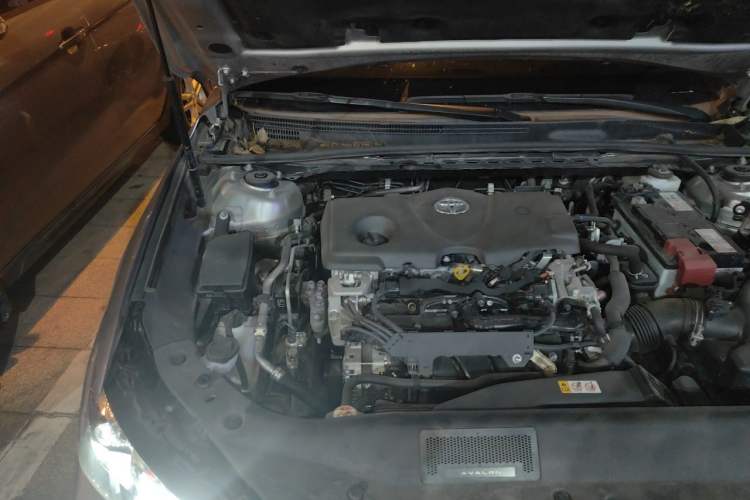 Used Toyota Avalon 2022 2.5L Luxury Edition Engine Bay Right