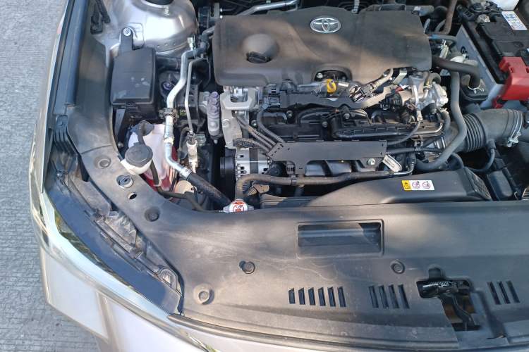 Used Toyota Avalon 2022 2.5L Luxury Edition Engine Bay Right