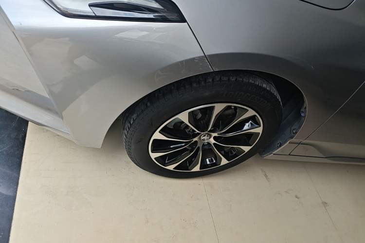 Used Toyota Avalon 2022 2.0L Luxury Edition Exterior 1