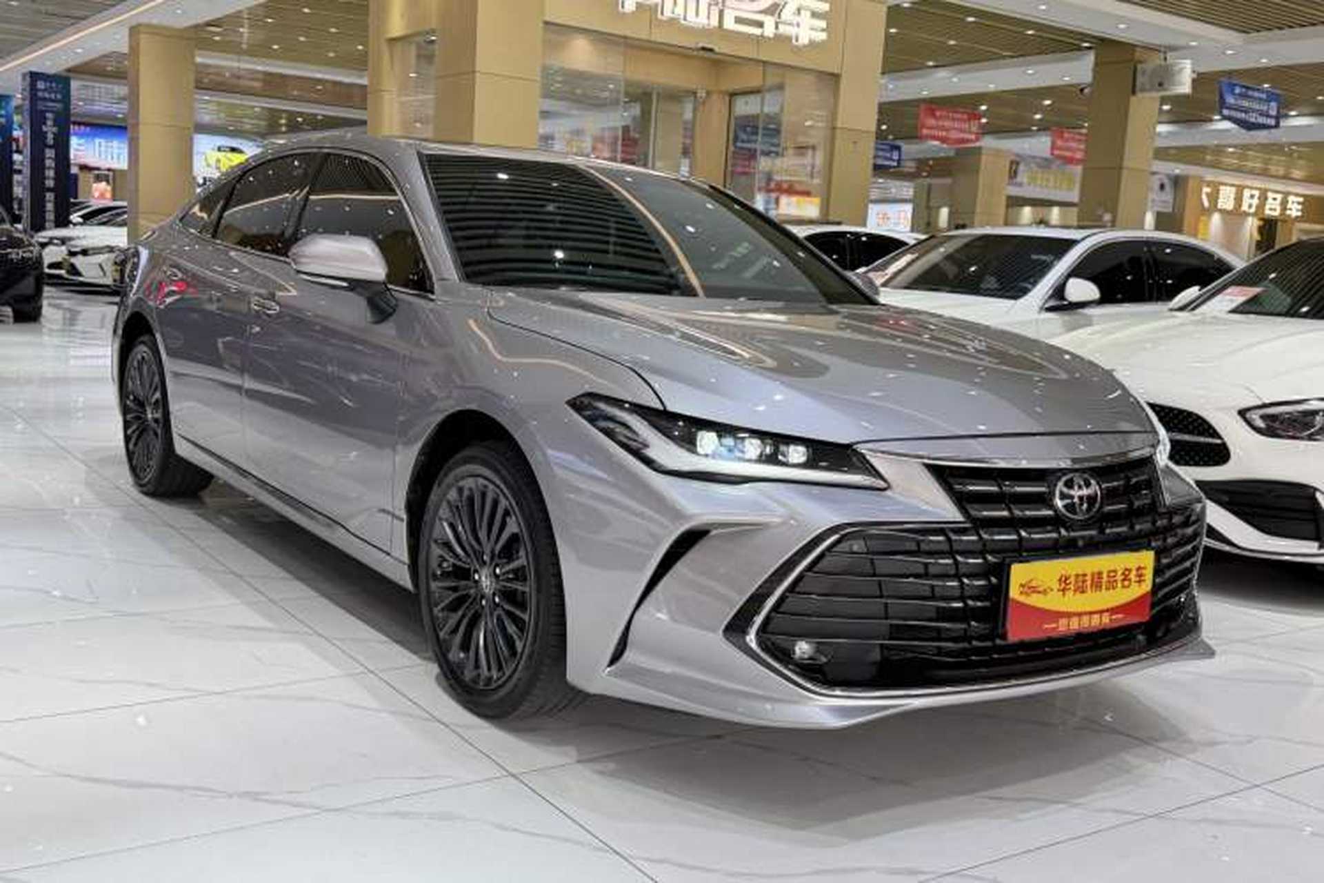 Used Toyota Avalon 2022 2.0L XLE Premium Edition Exterior 2